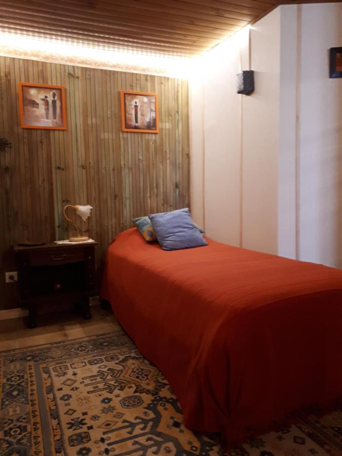 La Maison De Juliette En Bas Lascabanes Exterior foto
